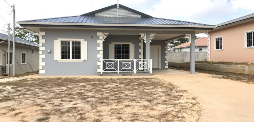 Lake View, Gated development. Longdenville