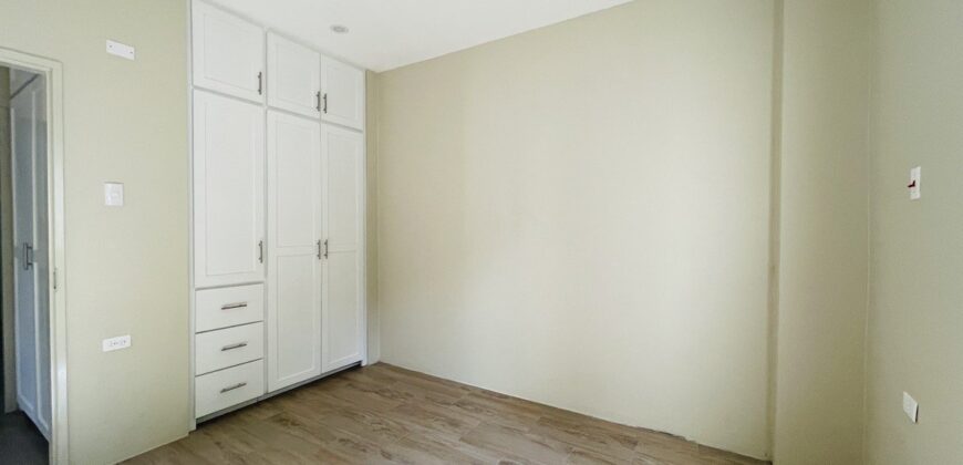 St Joseph 2 Bedroom Apt $ 5500.00