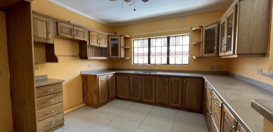 Deigo Martin- Benjamin Street- 3 Bedroom with Pool $8,500.00