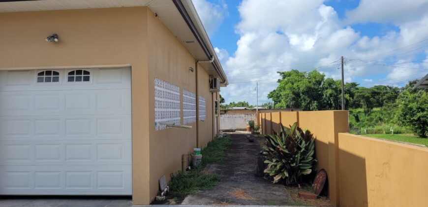 Freeport 3 Bedroom Property for Sale $2,200,000